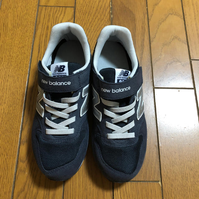 New Balance(ニューバランス)のnew balance 22cm キッズ/ベビー/マタニティのキッズ靴/シューズ(15cm~)(スニーカー)の商品写真