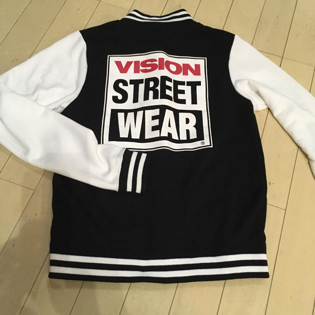 VISION STREET WEAR(ヴィジョン ストリート ウェア)のVISIONSTREETWEAR スタジャン レディースのジャケット/アウター(スタジャン)の商品写真