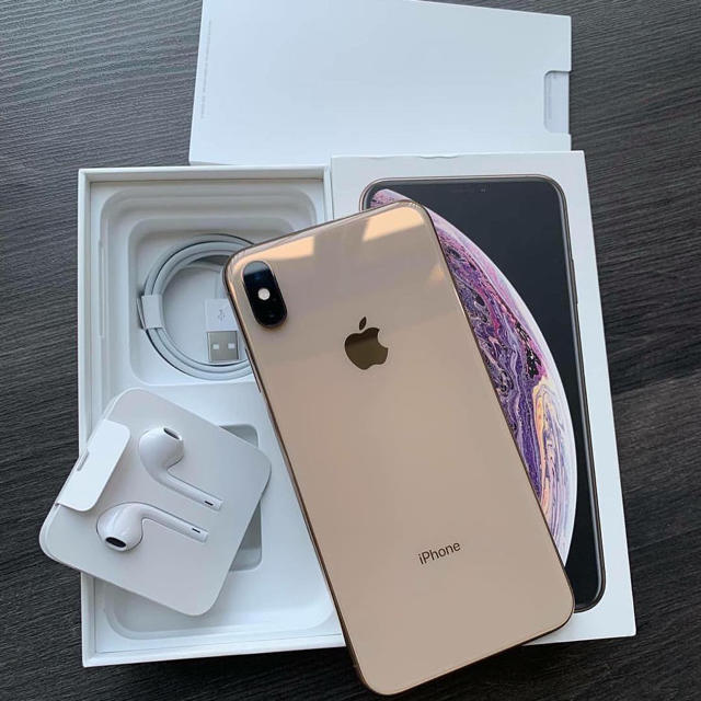 iPhone XS MAX 256GB SIMフリー GOLDの通販 by hina's shop｜ラクマ