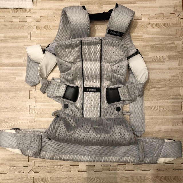 ベビービョルン ベビージョルン 抱っこ紐 oneプラス babybjornエルゴ