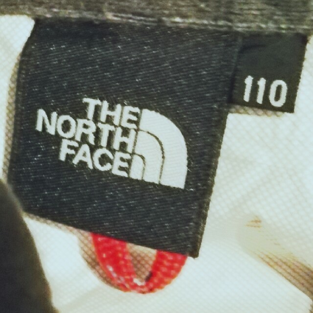 THE NORTH FACE(ザノースフェイス)のお値下げ!ノースフェイス　レインウェア　110 キッズ/ベビー/マタニティのキッズ服女の子用(90cm~)(その他)の商品写真