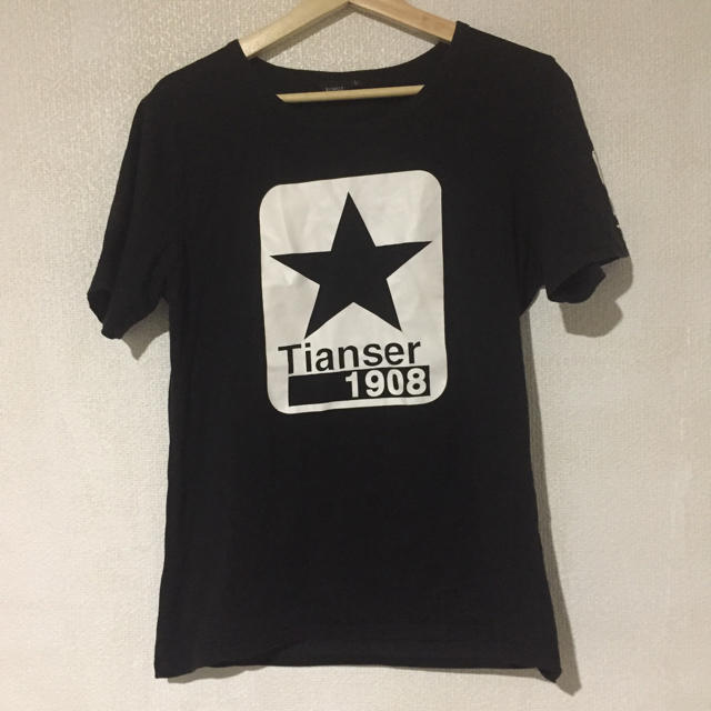 Tシャツ レディースのトップス(Tシャツ(半袖/袖なし))の商品写真