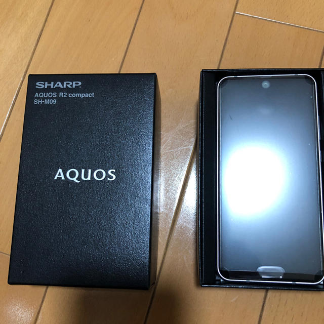 AQUOS(アクオス)のjmiyo8様専用 スマホ/家電/カメラのスマートフォン/携帯電話(スマートフォン本体)の商品写真