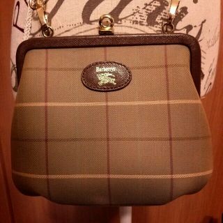 バーバリー(BURBERRY)のバーバリー♥がま口ショルダーバッグ(ショルダーバッグ)