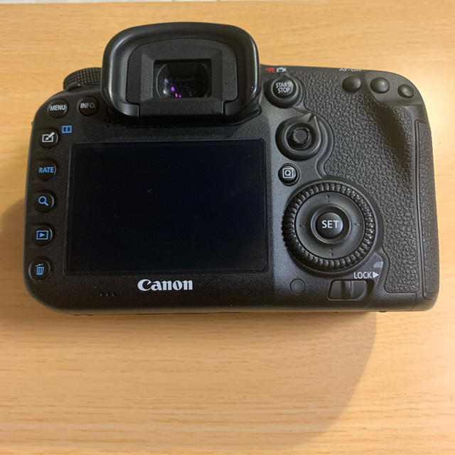 CANON　　7D Mark2