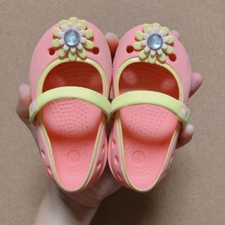 クロックス(crocs)のクロックス サンダル 12センチ(サンダル)