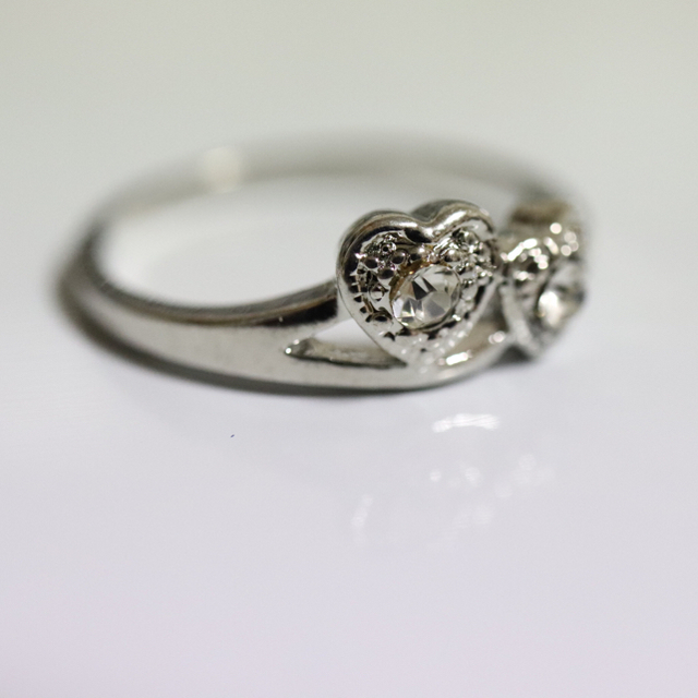 即購入OK【AR014】アンティークデザインシルバーカラーリング指輪 レディースのアクセサリー(リング(指輪))の商品写真