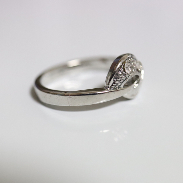 即購入OK【AR005】アンティークデザインシルバーカラーリング指輪 レディースのアクセサリー(リング(指輪))の商品写真