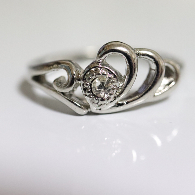 即購入OK【AR019】アンティークデザインシルバーカラーリング指輪 レディースのアクセサリー(リング(指輪))の商品写真