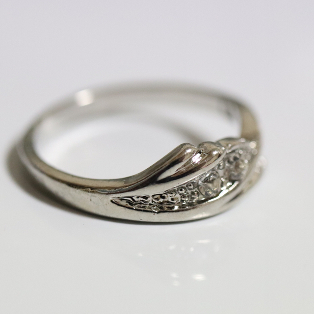 即購入OK【AR009】アンティークデザインシルバーカラーリング指輪 レディースのアクセサリー(リング(指輪))の商品写真