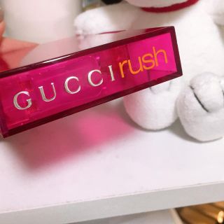 グッチ(Gucci)のGUCCI rush2 香水💗。30㎖💄 値下げ‼️💯(香水(女性用))