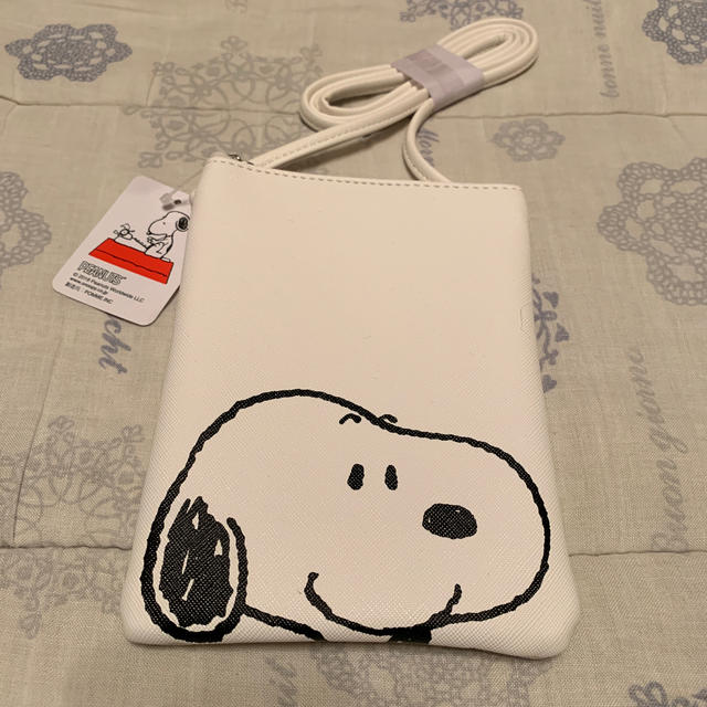 SNOOPY(スヌーピー)のスヌーピー  ミニポシェット白 キッズ/ベビー/マタニティのこども用バッグ(ポシェット)の商品写真