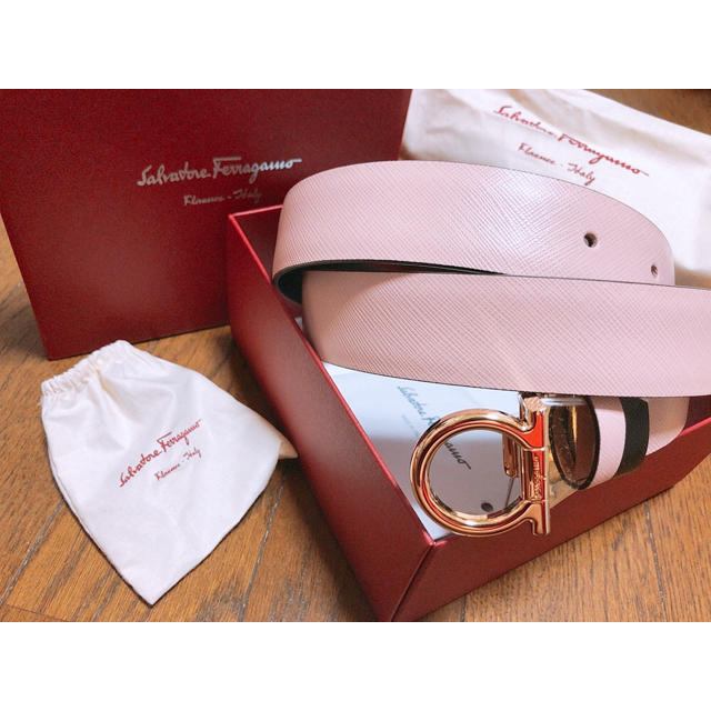 Ferragamo   フェラガモ リバーシブル ベルト 新品 未使用 正規品 直営