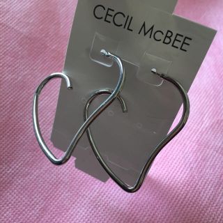 セシルマクビー(CECIL McBEE)のセシルマクビー ピアス ハート シルバー(ピアス)