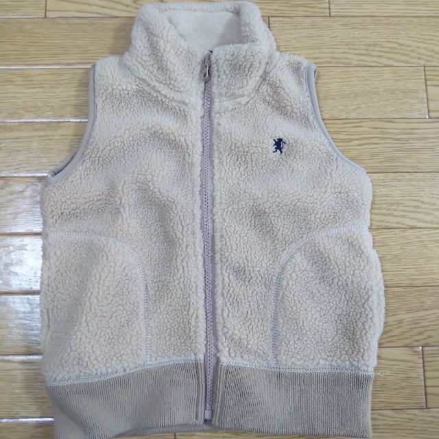 GYMPHLEX(ジムフレックス)のボアベスト キッズ/ベビー/マタニティのキッズ服男の子用(90cm~)(ジャケット/上着)の商品写真