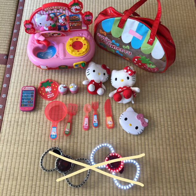 キティちゃん セット エンタメ/ホビーのおもちゃ/ぬいぐるみ(キャラクターグッズ)の商品写真