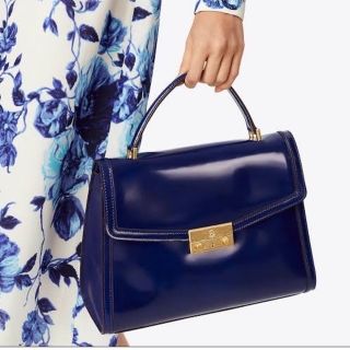 トリーバーチ(Tory Burch)の新品タグ付き Tory Burch ショルダーバッグ　本革(ショルダーバッグ)