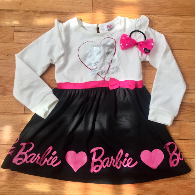 Barbie(バービー)の美品 バービー ワンピース 110 リボンのオマケ付き 100 110 120 キッズ/ベビー/マタニティのキッズ服女の子用(90cm~)(ワンピース)の商品写真