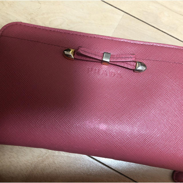 PRADA(プラダ)のPRADA 長財布 レディースのファッション小物(財布)の商品写真