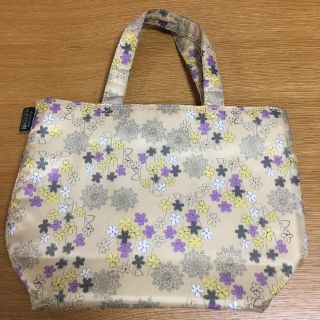 ルートート(ROOTOTE)のルートート お弁当バッグ 花柄 かわいい(弁当用品)