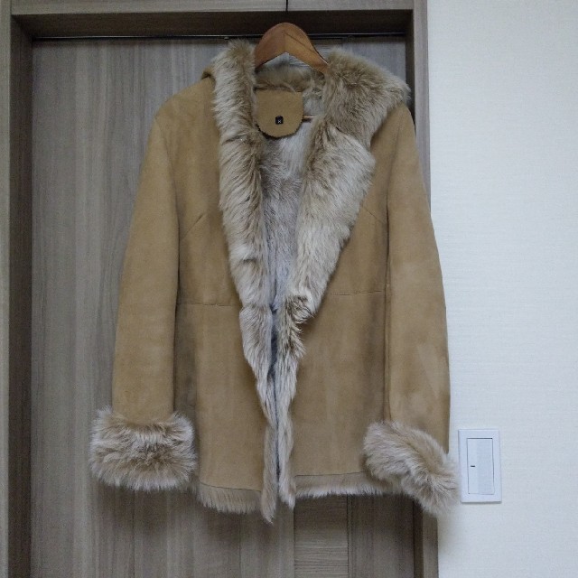 【大幅値下げ！！】毛皮コート レディースのジャケット/アウター(毛皮/ファーコート)の商品写真