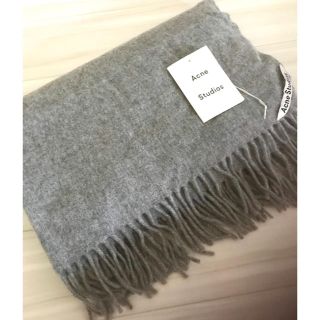 アクネ(ACNE)のAcne Studios ストール ライトグレー(マフラー/ショール)