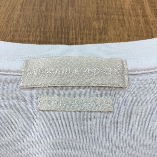 Alexander McQueen(アレキサンダーマックイーン)の【美品】 アレキサンダーマックイーン tシャツ メンズのトップス(Tシャツ/カットソー(半袖/袖なし))の商品写真