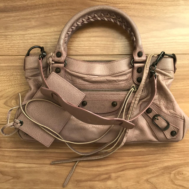 BALENCIAGA BAG(バレンシアガバッグ)のバレンシアガ ショルダーバッグ  レディースのバッグ(ショルダーバッグ)の商品写真