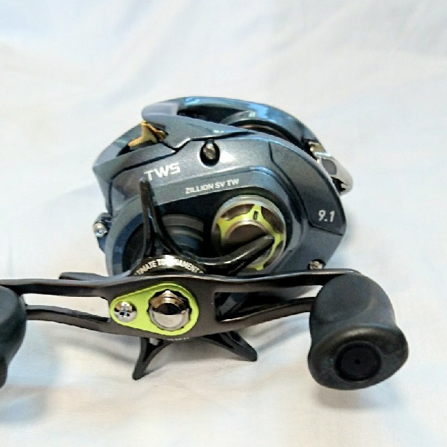 ☆ほぼ新品☆ダイワ ジリオン SV TW 1016SV-XXHL ZILLION 【日本産