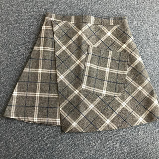 グレイル(GRL)のグレイル 巻きスカート風 可愛いスカート 美品(ひざ丈スカート)
