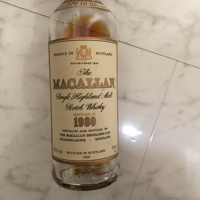 酒最終 値下げ マッカラン 18年 1980空瓶