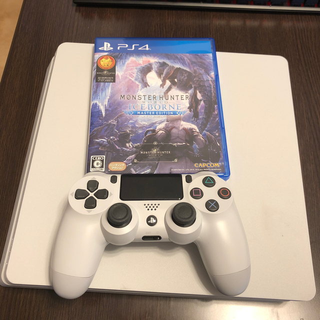 PS4本体