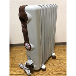 デロンギ(DeLonghi)の送料込 デロンギ JR0812-BR オイルヒーター 8〜10畳 8枚フィン(オイルヒーター)