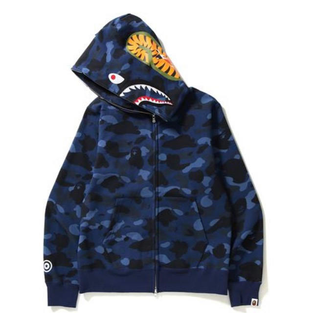 A BATHING APE(アベイシングエイプ)のA BATHING APE COLOR CAMO SHARK HOODIE メンズのトップス(パーカー)の商品写真