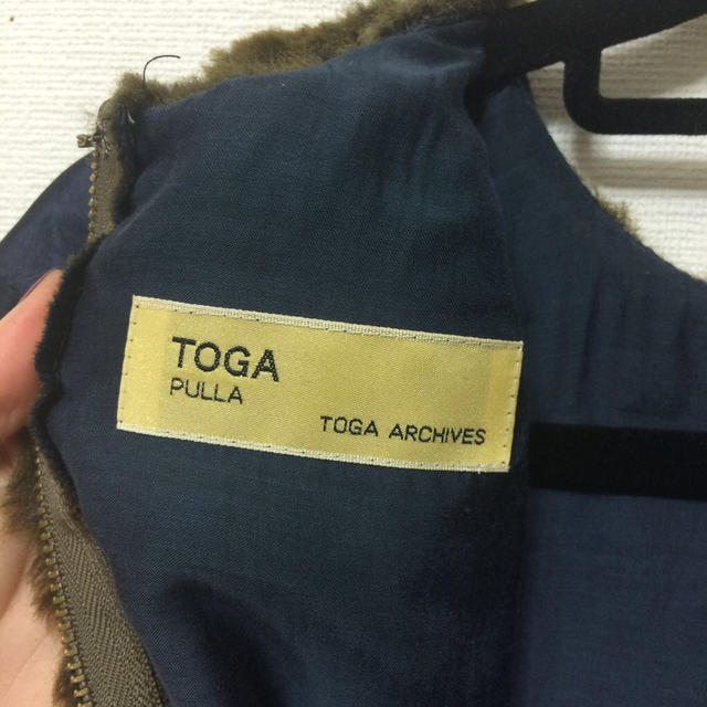 TOGA(トーガ)のTOGAフェイクファートップス レディースのトップス(シャツ/ブラウス(半袖/袖なし))の商品写真