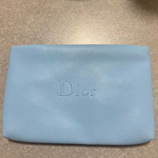 Dior(ディオール)のDior ノベルティ ポーチ エンタメ/ホビーのコレクション(ノベルティグッズ)の商品写真