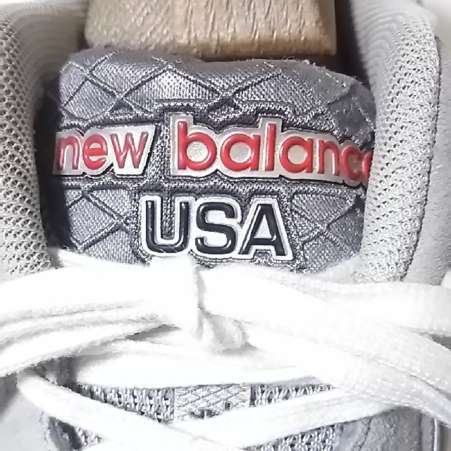 New Balance(ニューバランス)の
希少アメリカ製ビンテージ！ニューバランス990高級スニーカー灰銀


 メンズの靴/シューズ(スニーカー)の商品写真