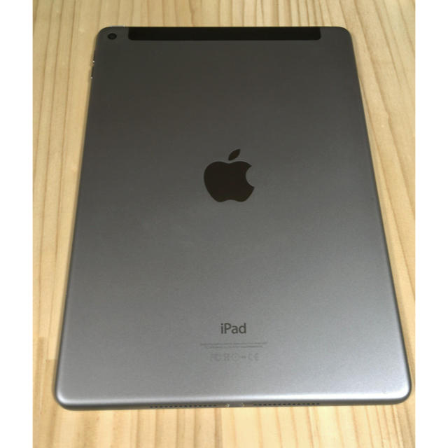 iPad Air 2 Cellular 64GB スペースグレイ Docomo版 | www.relais147.com