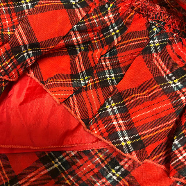 赤チェックのスカート 150cm キッズ/ベビー/マタニティのキッズ服女の子用(90cm~)(スカート)の商品写真
