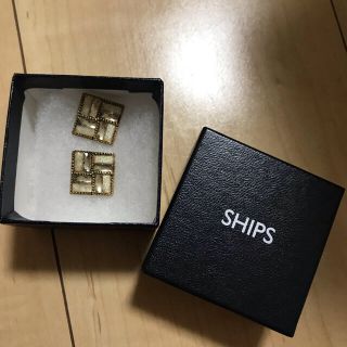 シップス(SHIPS)のships ☆スクエアピアス(ピアス)