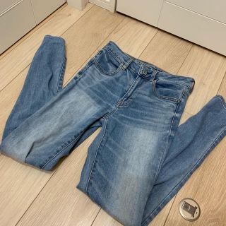 アメリカンイーグル(American Eagle)のスーパーストレッチ★スキニーデニムLサイズ①(スキニーパンツ)