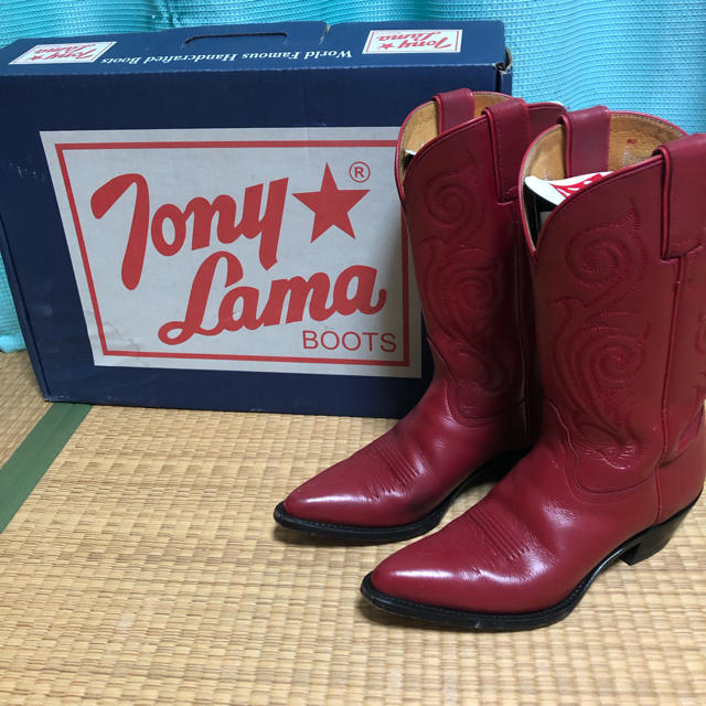 Tony Lama(トニーラマ)のTONY LAMA トニーラマブーツ赤 レディースの靴/シューズ(ブーツ)の商品写真