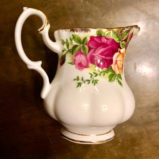 ロイヤルアルバート(ROYAL ALBERT)の★らーん様専用★ROYAL ALBERT ミルクポット(グラス/カップ)