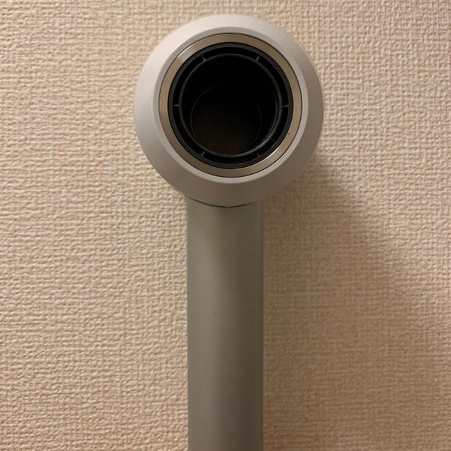 Dyson(ダイソン)のDyson drier White スマホ/家電/カメラの美容/健康(ドライヤー)の商品写真