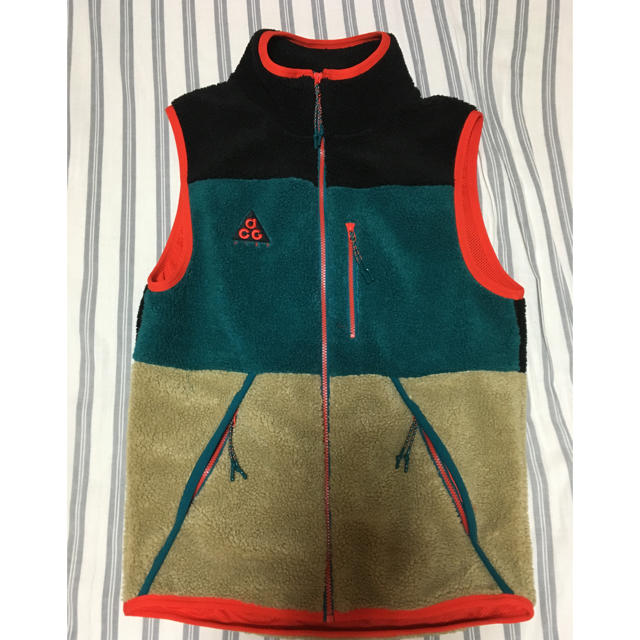 NIKE ACG  Fleece  Vest