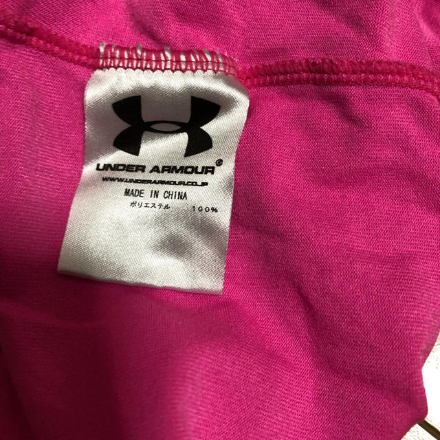 UNDER ARMOUR(アンダーアーマー)のアンダーアーマーTシャツ キッズ/ベビー/マタニティのキッズ服女の子用(90cm~)(Tシャツ/カットソー)の商品写真