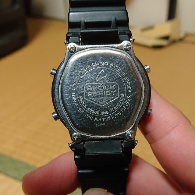 CASIO G-SHOCK G-5600 RB カシオ 腕時計