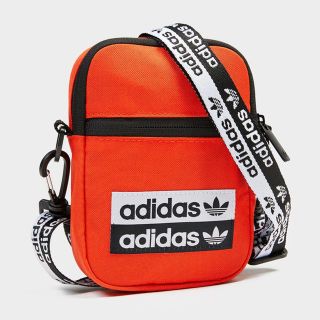 アディダス(adidas)のAdidas アディダスオリジナルス ショルダーバッグ EK2878(ショルダーバッグ)