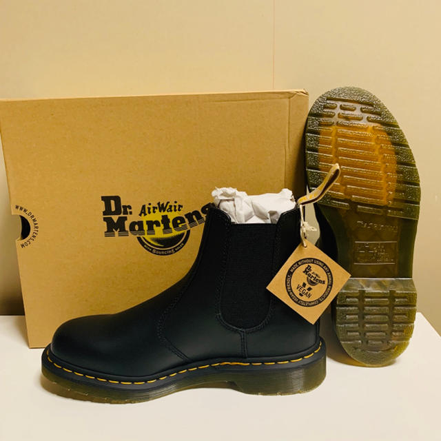 Dr.Martens(ドクターマーチン)の新品 ドクターマーチン チェルシー レディースの靴/シューズ(ブーツ)の商品写真