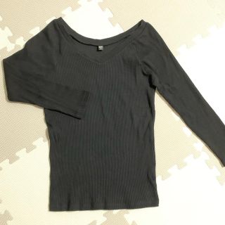 ユニクロ(UNIQLO)のUNIQLO黒ニット(ニット/セーター)